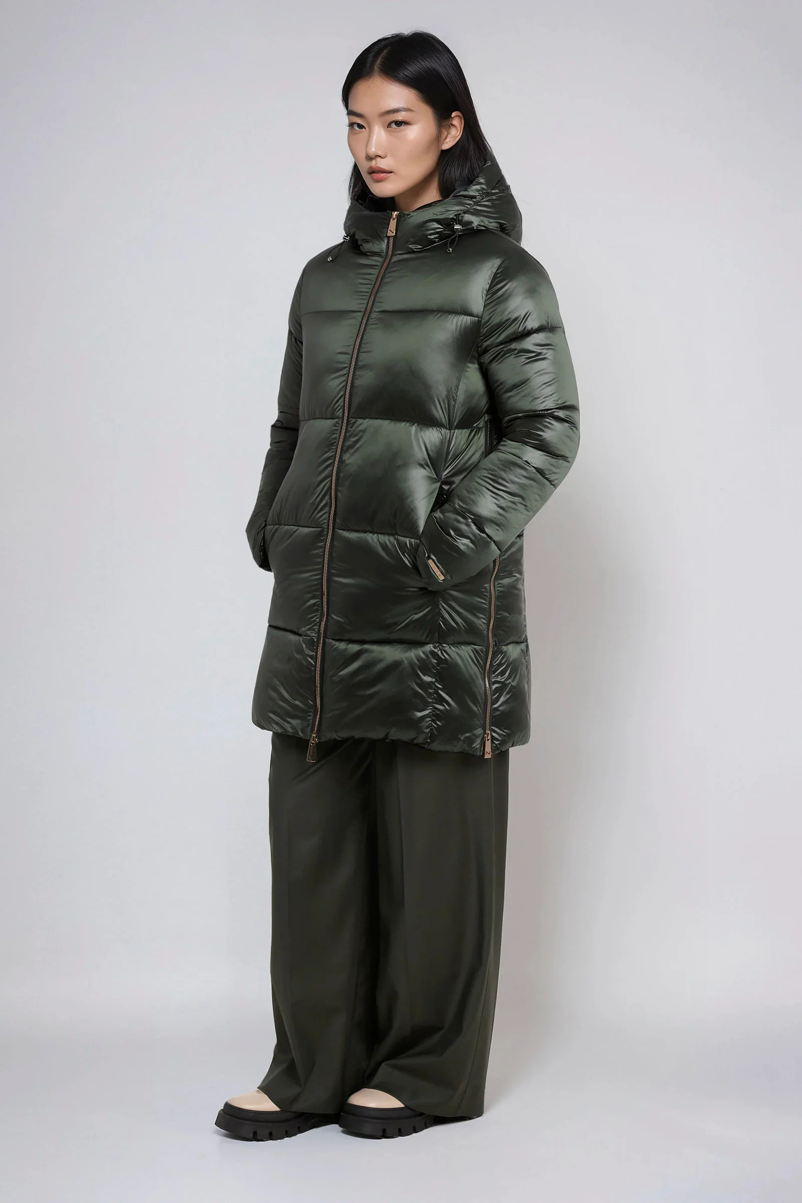 Alicia - Image 11