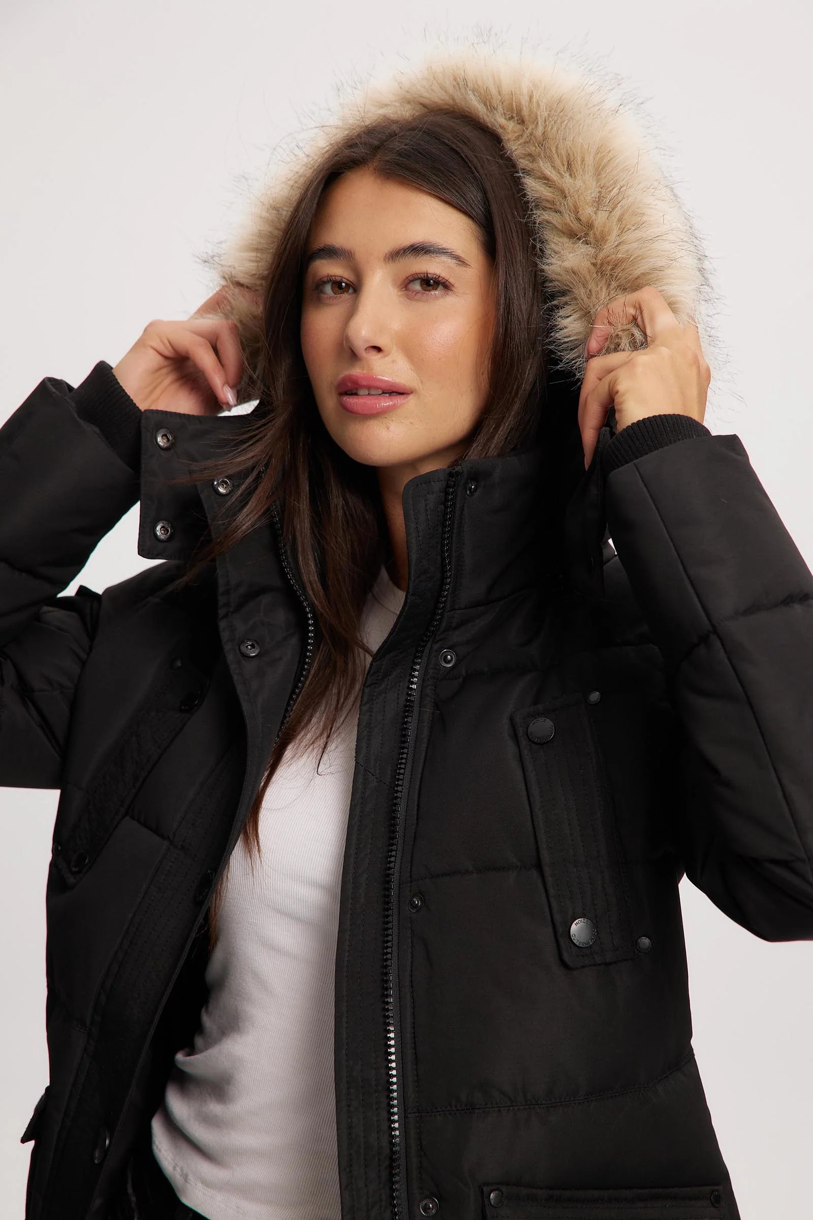 Astrid - Image 7