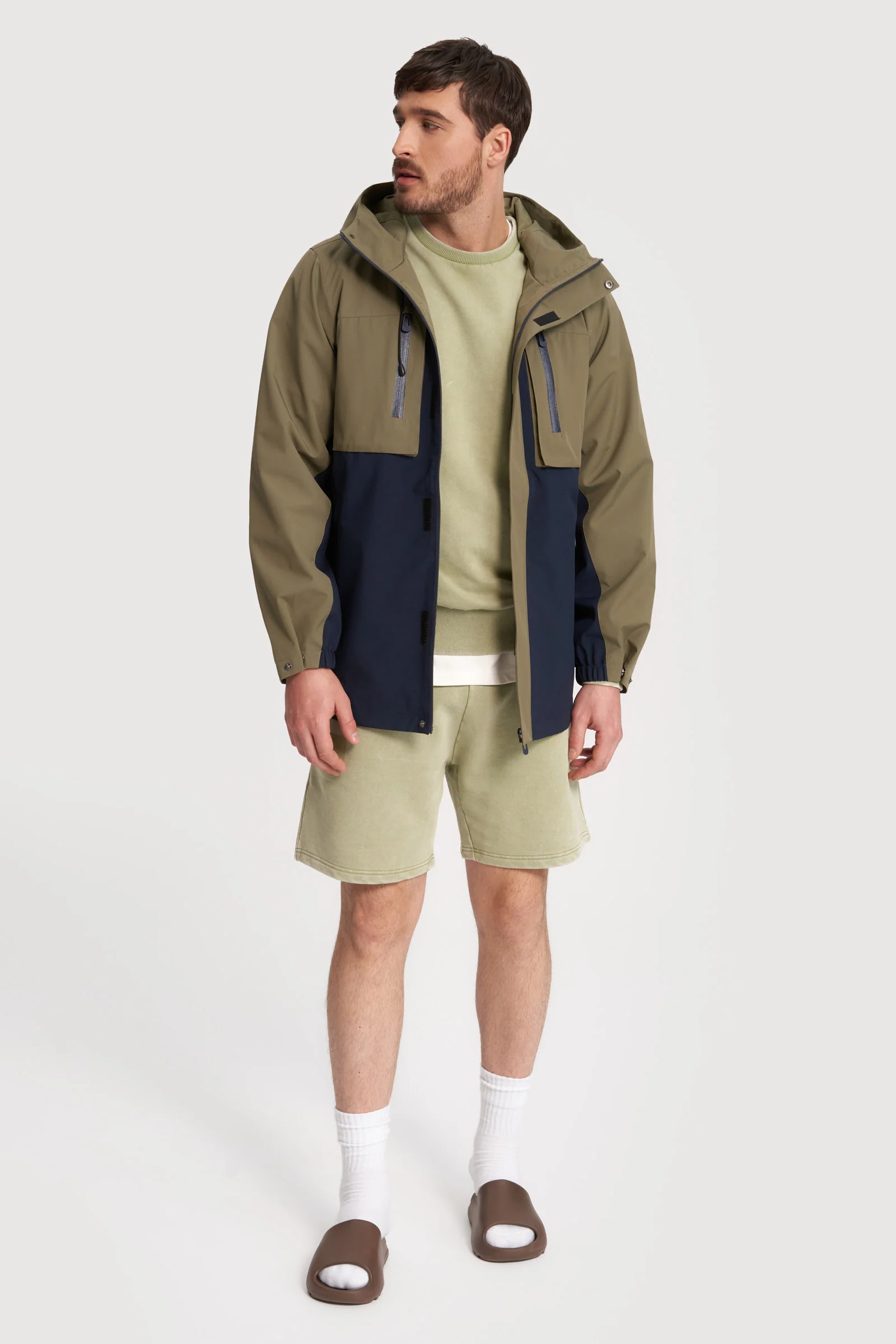 Elliot - Image 12