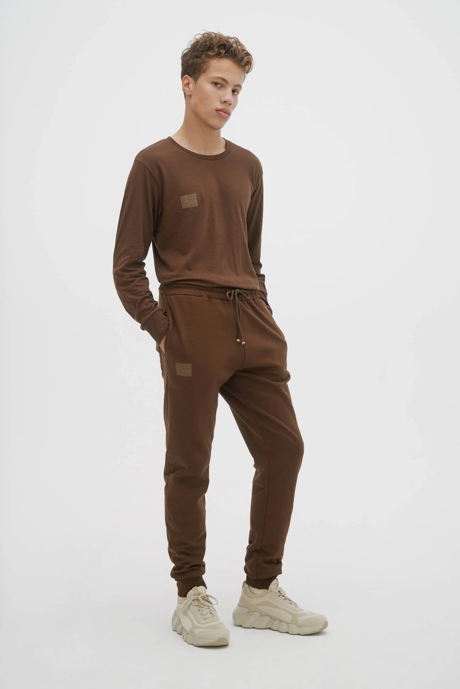 Jones - Image 3
