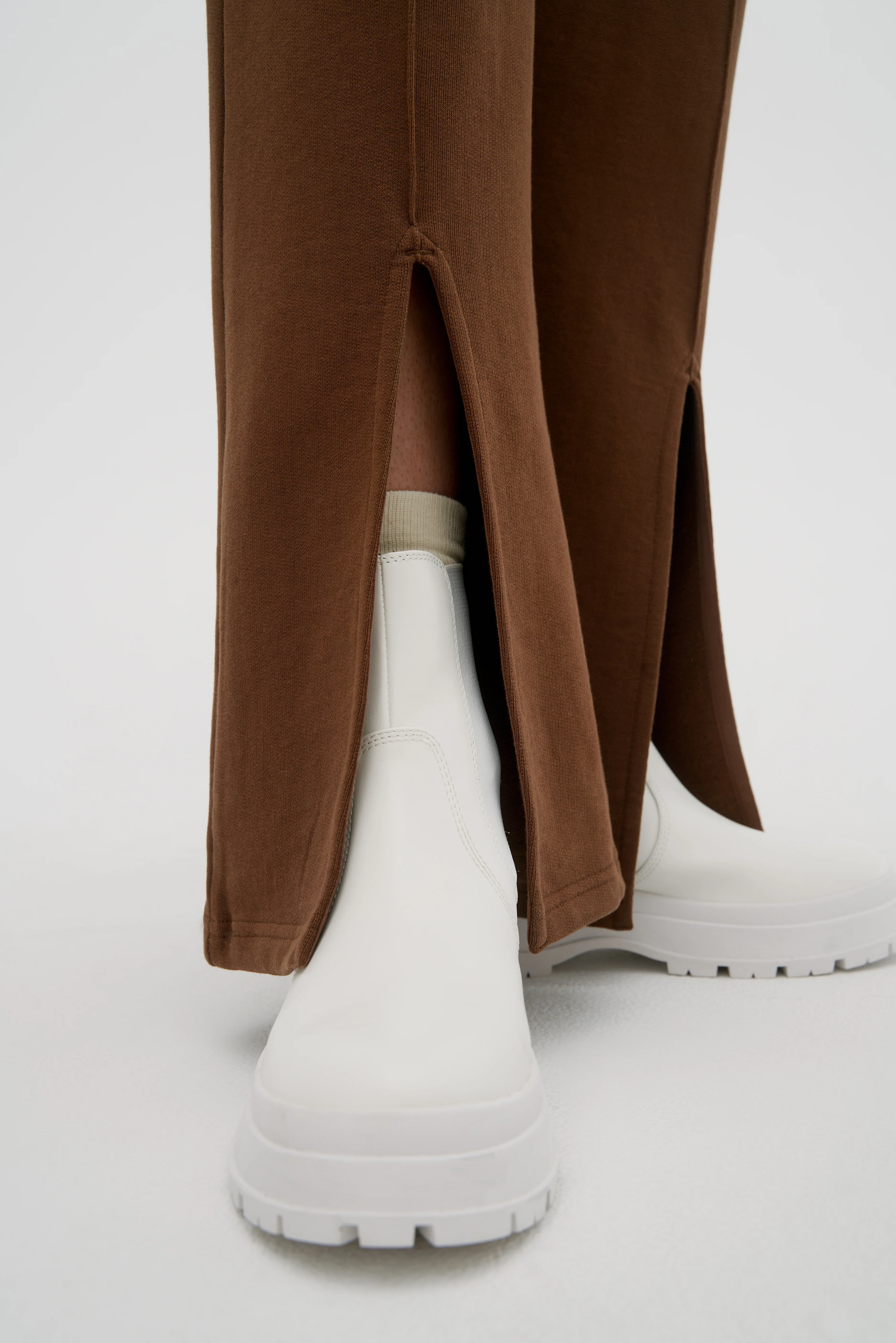 Laurel Sweatpants - Image 4