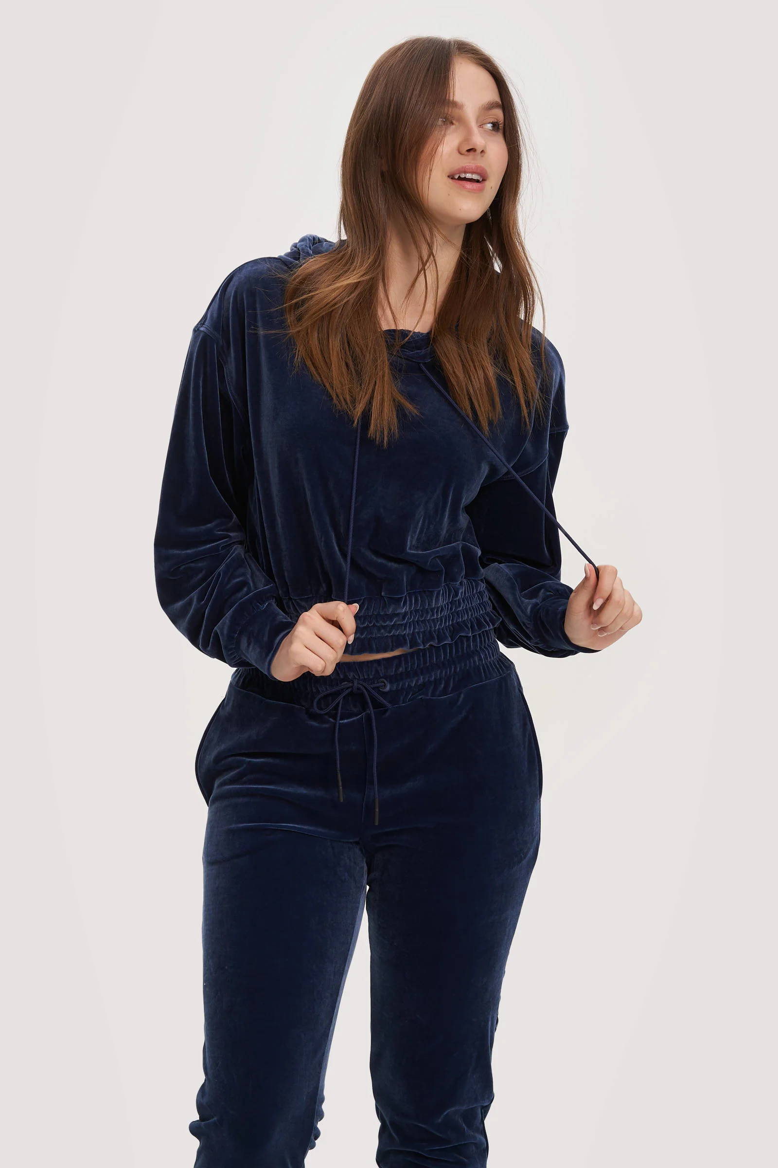 Gina Pant - Image 7